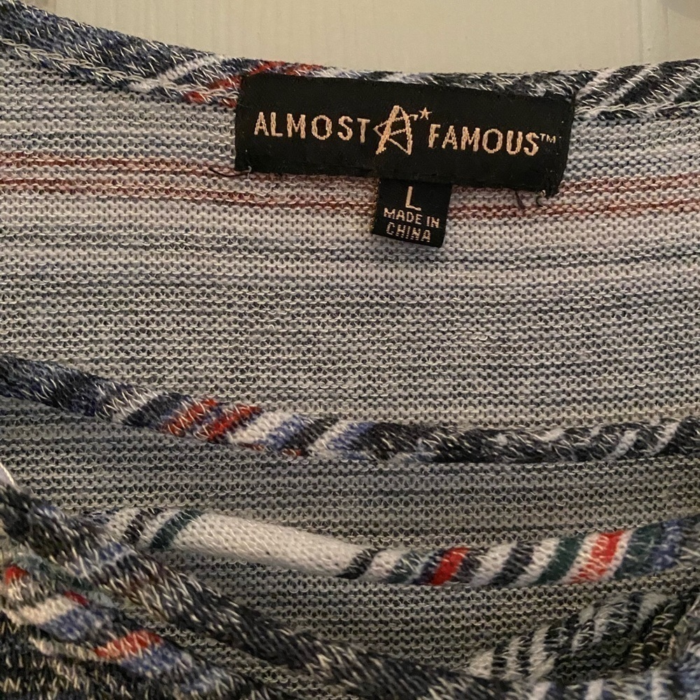 Almost Famous Short Sleeve Blouse - Picture 4 of 5